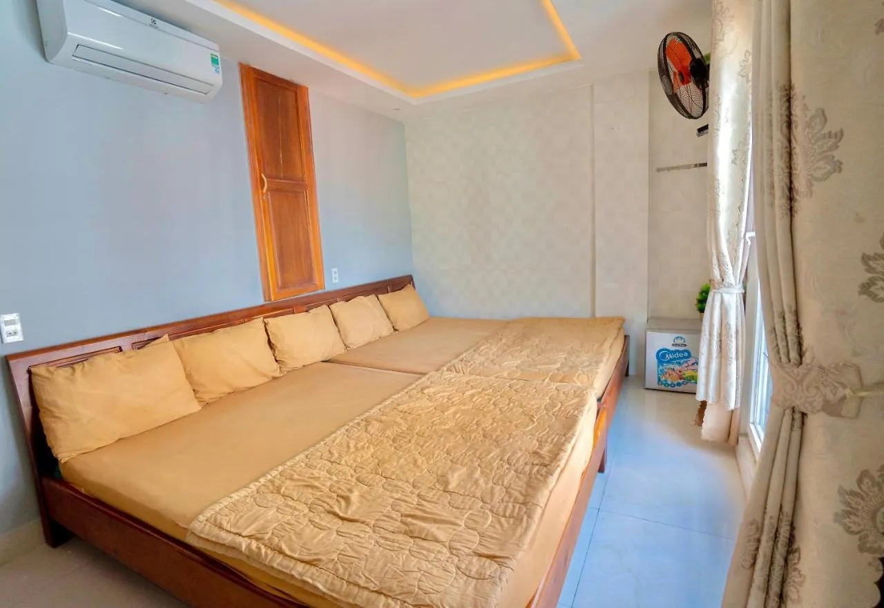 **  Hotel Hoang Thinh Da Nang Vietnam