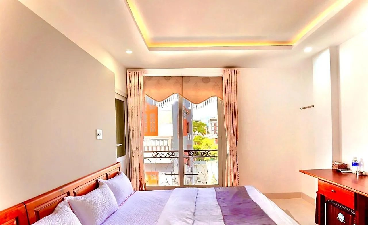**  Hotel Hoang Thinh Da Nang Vietnam