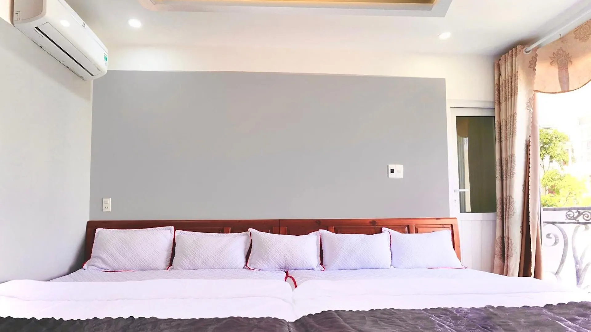 Hotel Hoang Thinh Da Nang 2*,  Vietnam